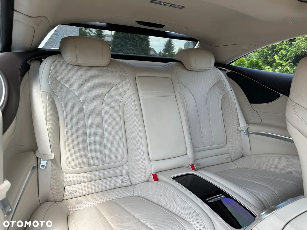 Mercedes-Benz Klasa S 500 Coupe 4-Matic 7G-TRONIC - 7