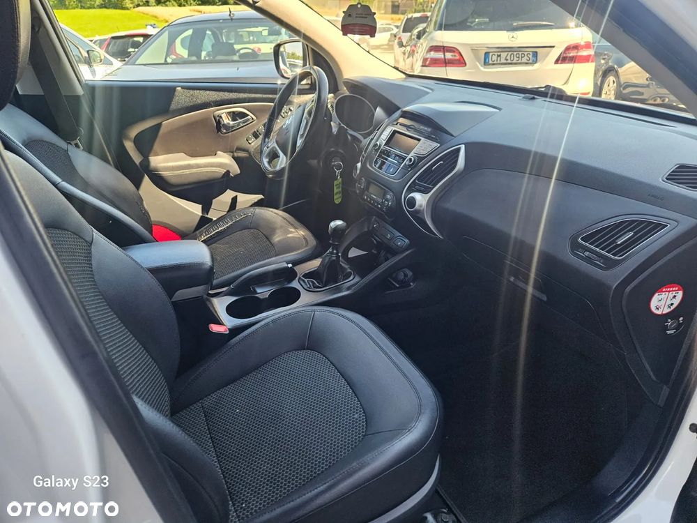Hyundai ix35 1.7 CRDi 2WD blue Trend - 10