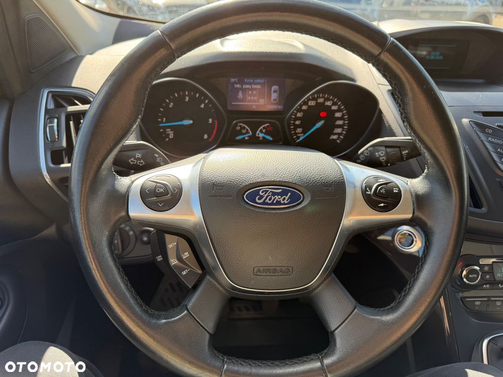 Ford Kuga 2.0 TDCi FWD Titanium - 23