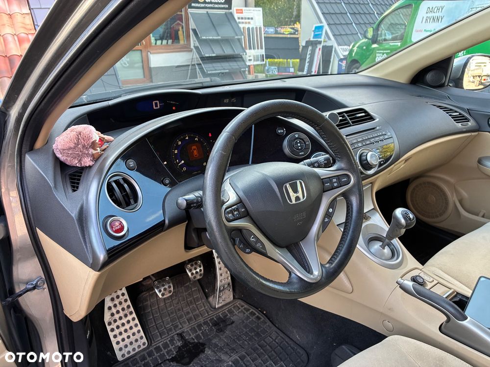 Honda Civic 1.8 Comfort - 5