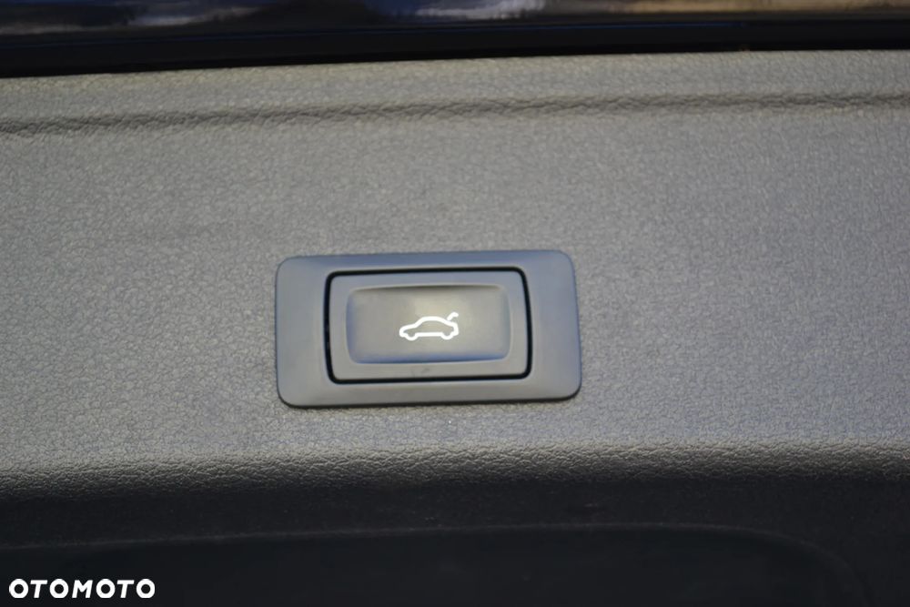 Audi A4 Avant - 31