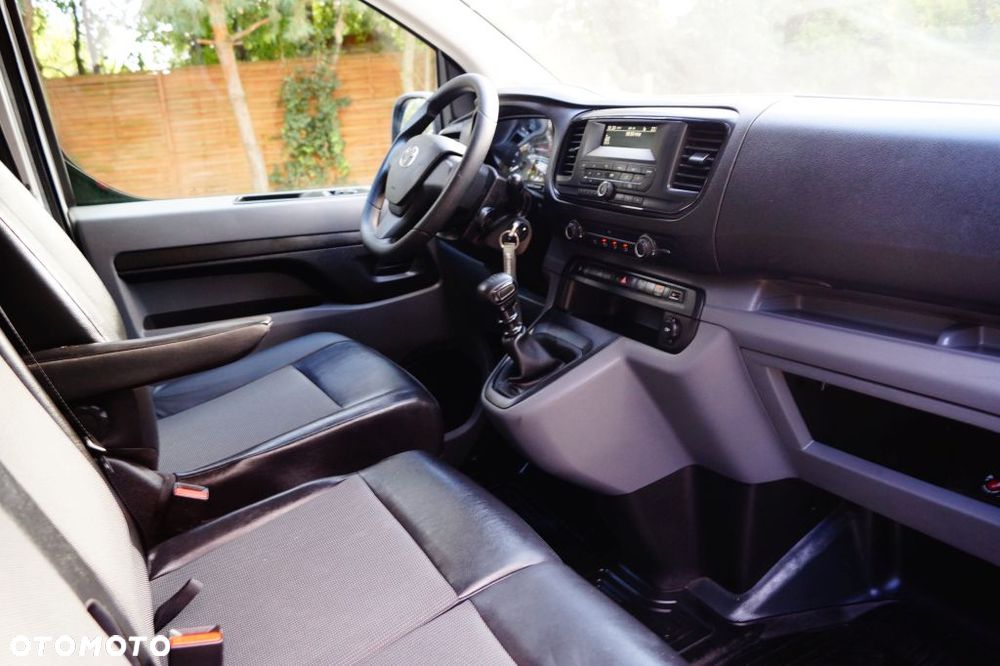 Toyota Proace Maxi Long Salon Pl Bogata Opcja Faktura Vat 1 Właściciel - 32
