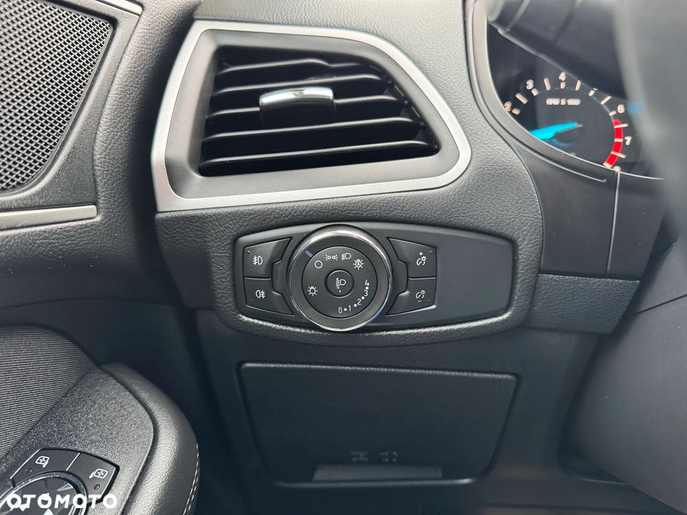 Ford S-Max 1.5 EcoBoost Titanium - 27