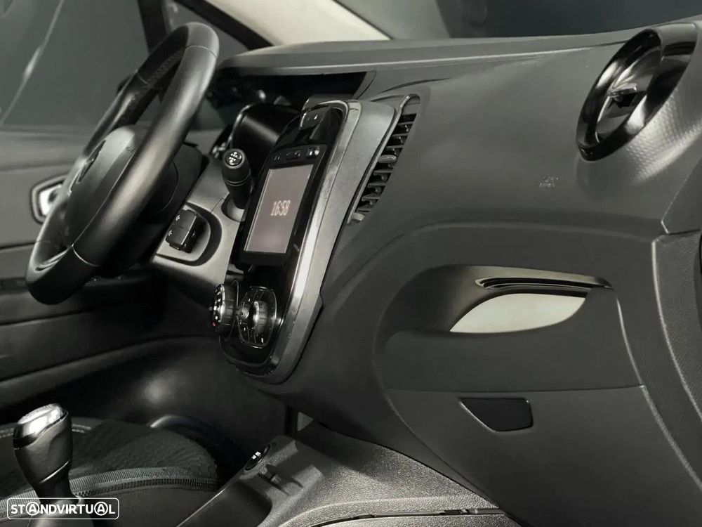 Renault Captur 1.5 dCi Exclusive - 9