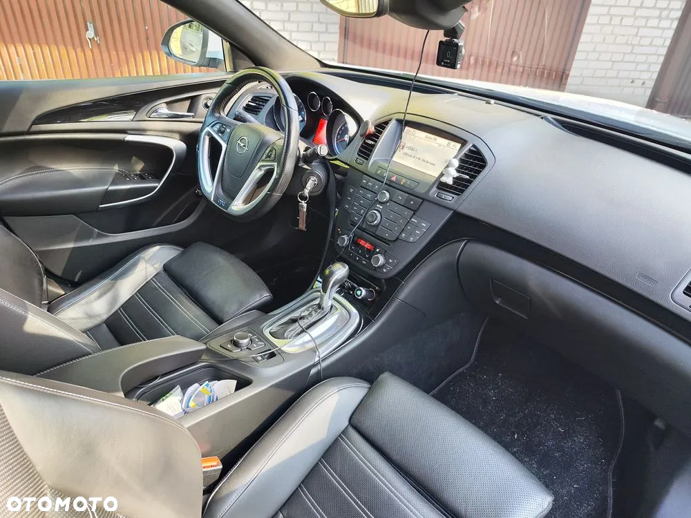 Opel Insignia 2.8 V6 Turbo 4x4 OPC - 12