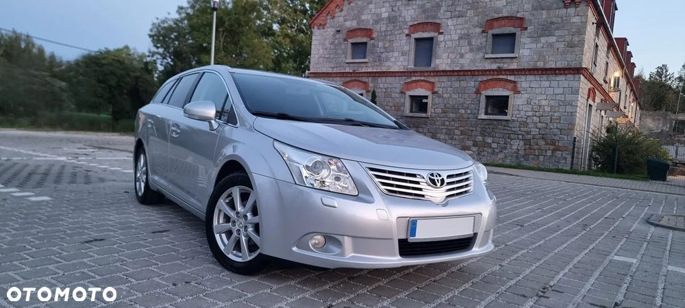 Toyota Avensis 1.8 Edition - 30