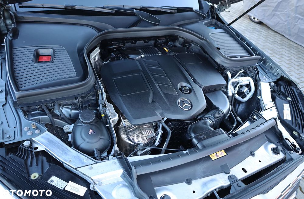 Mercedes-Benz GLC - 34