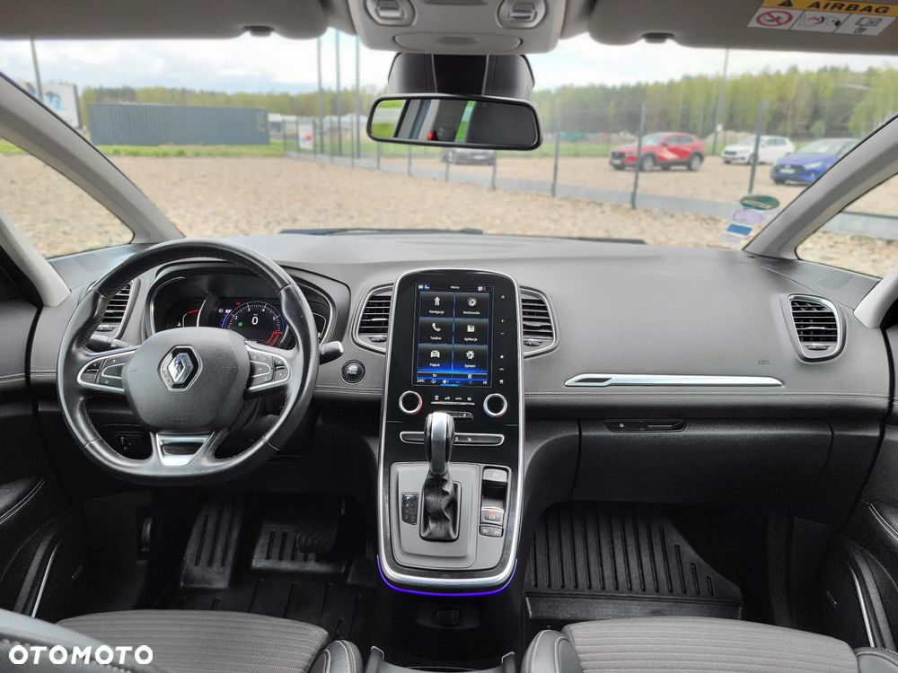 Renault Scenic - 10