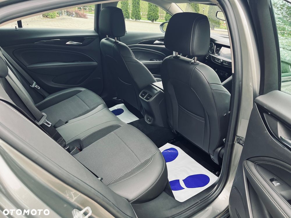 Opel Insignia Grand Sport 1.6 Diesel Business Innovation - 21
