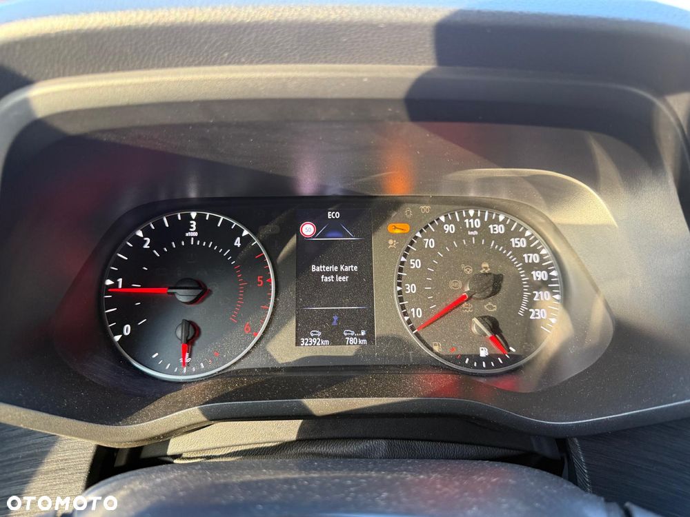 Nissan Primastar - 28