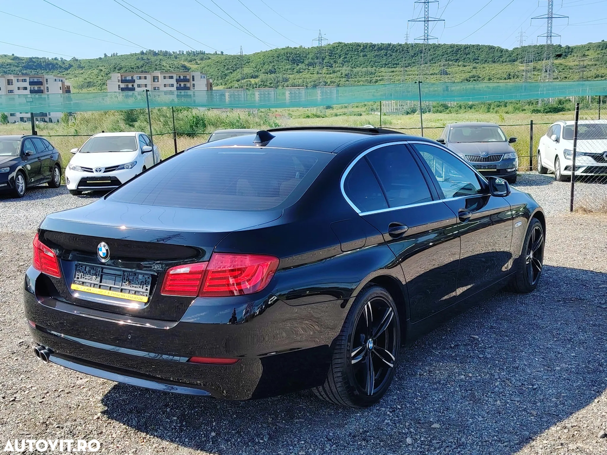 BMW Seria 5 525d Touring Sport-Aut. - 14