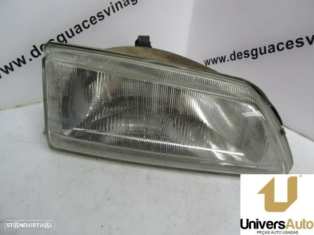 FAROL DIREITO PEUGEOT 106 1.1 G - 1