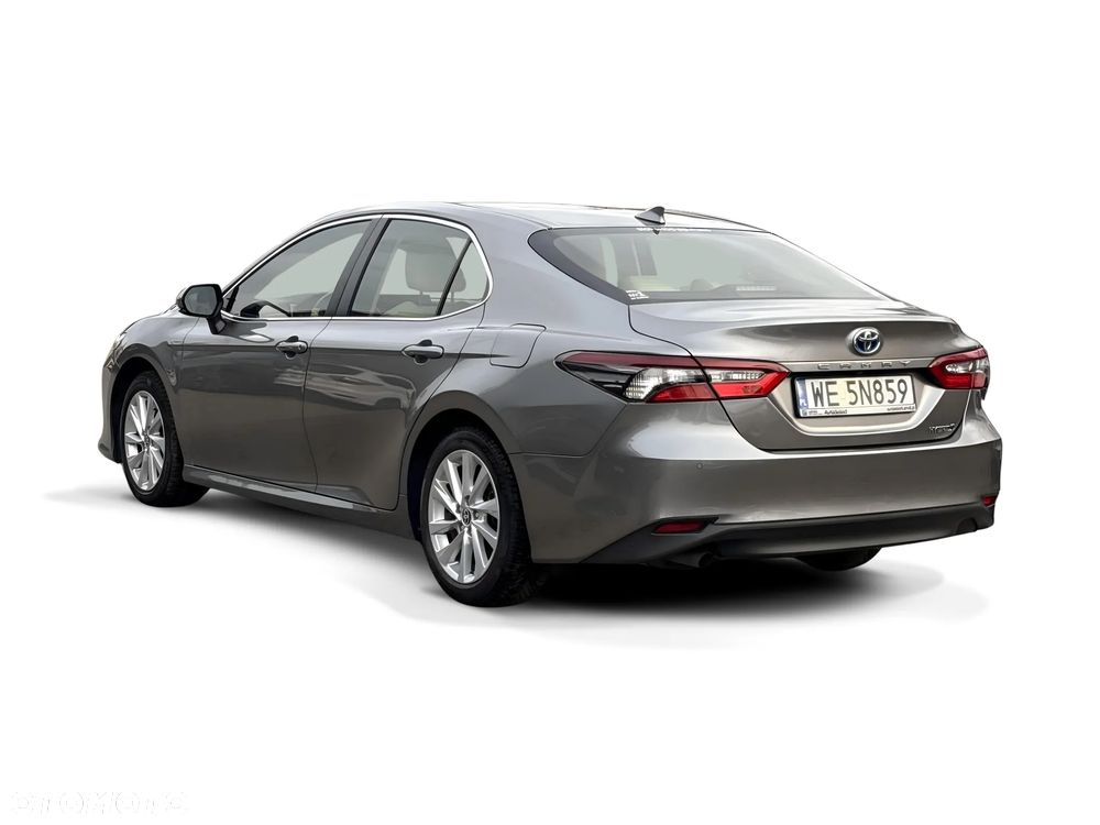Toyota Camry 2.5 Hybrid Comfort CVT - 4