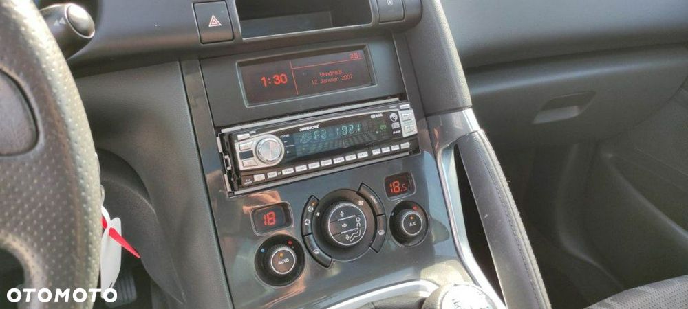 Peugeot 3008 HDi 150 Active - 29