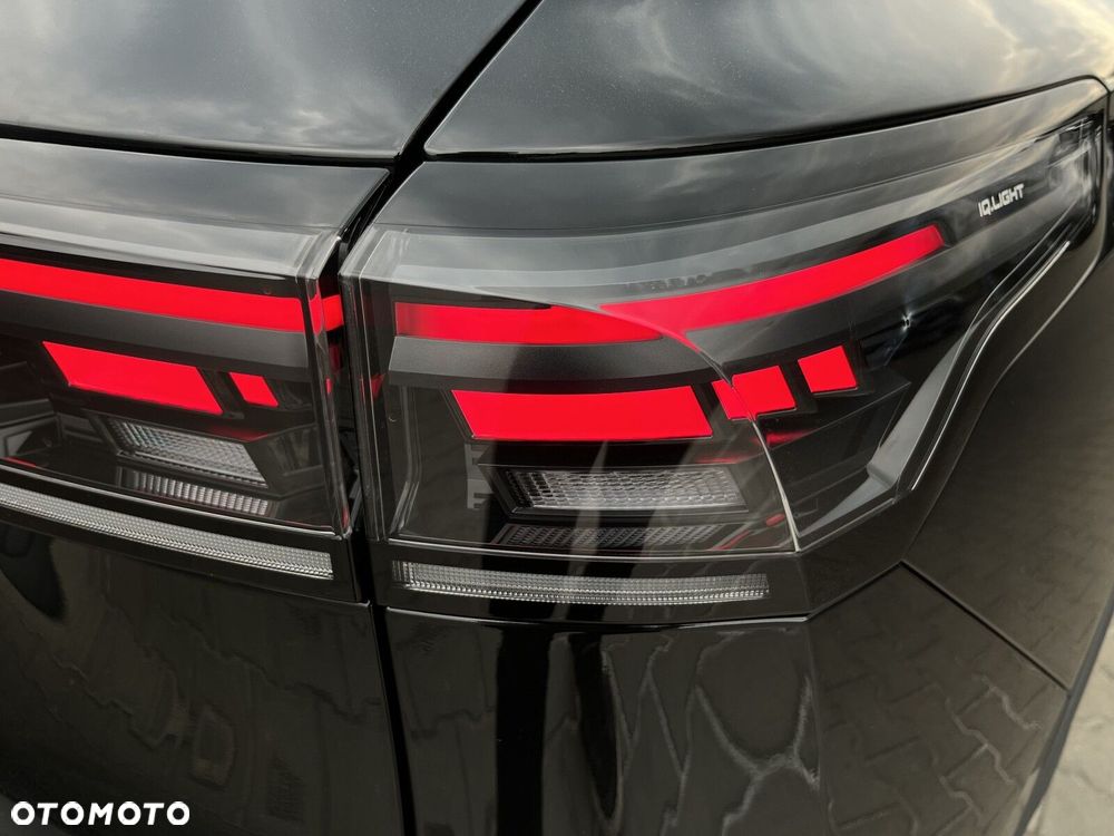 Volkswagen Tiguan - 12