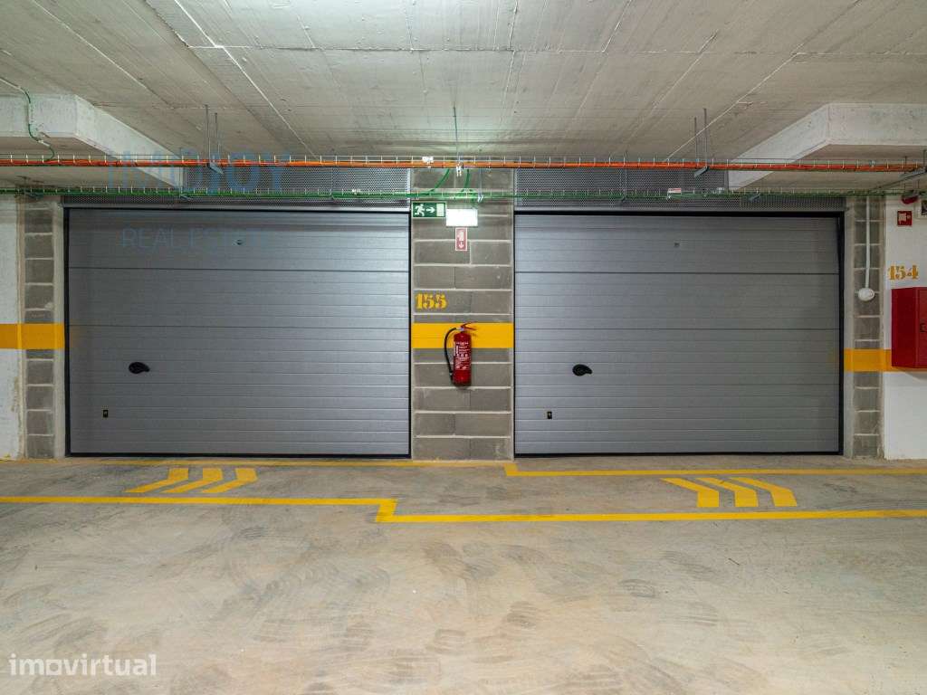 Garagem Box para Venda no Centro de Portimão - Grande imagem: 2/30