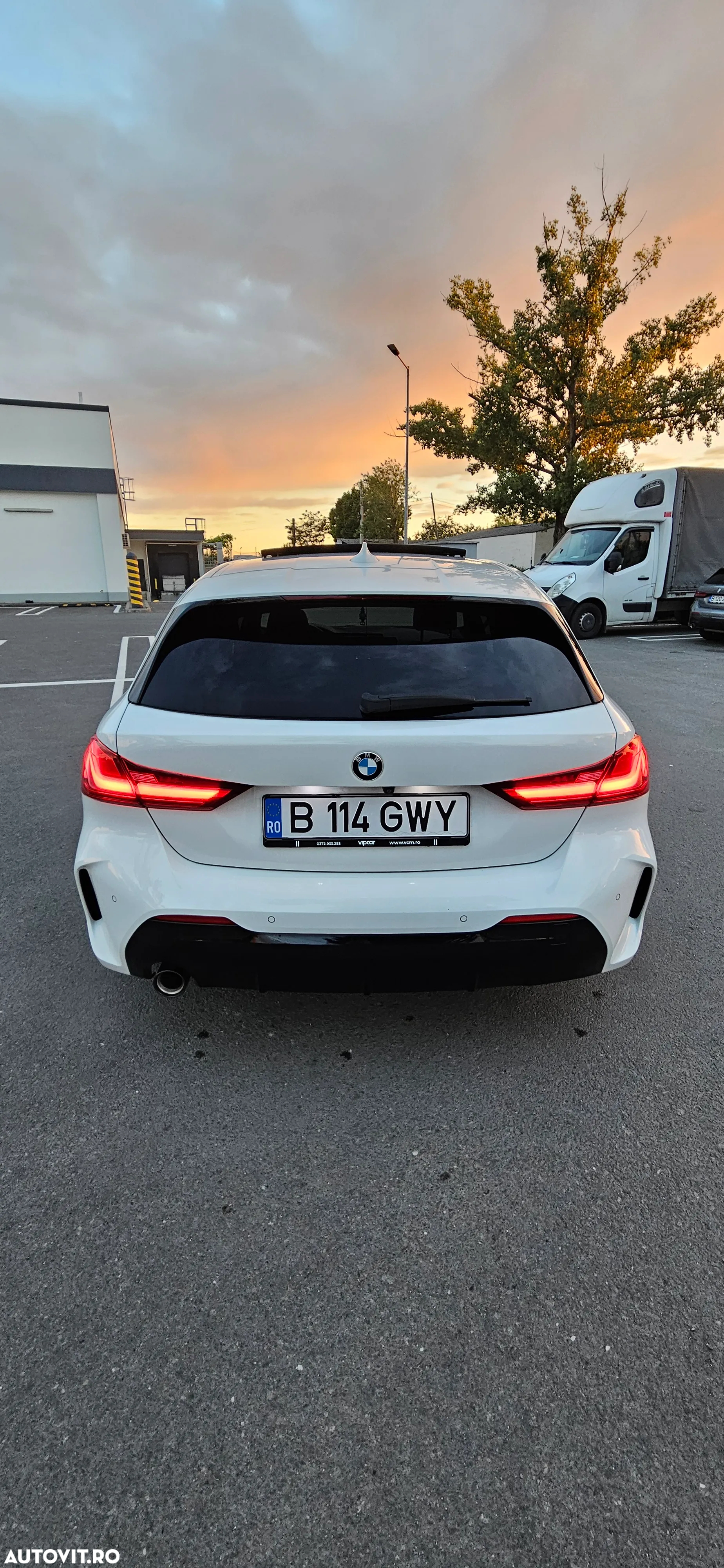 BMW Seria 1 - 15