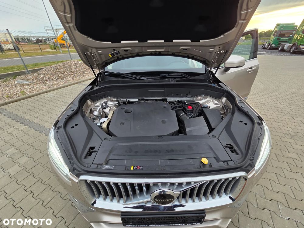 Volvo XC 90 B5 D AWD Plus Bright - 7