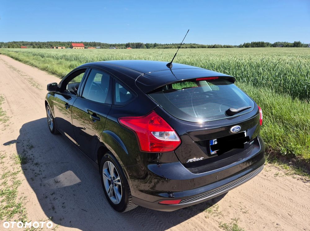 Ford Focus 1.0 EcoBoost Titanium - 18