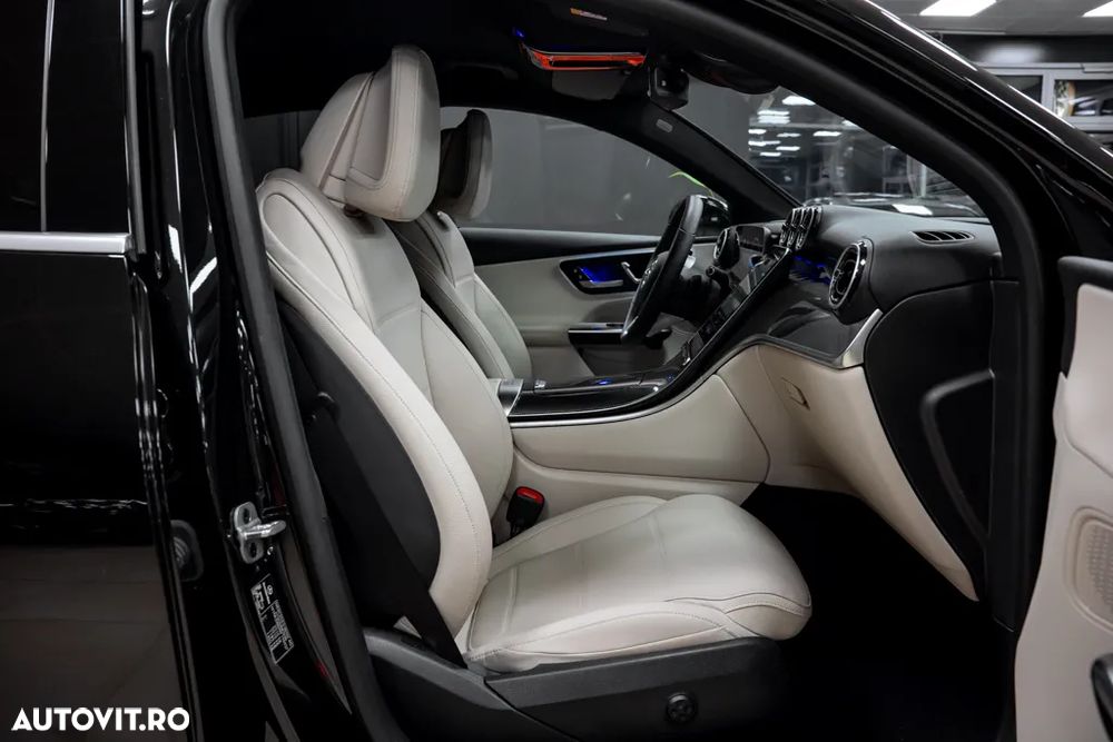 Mercedes-Benz GLC Coupe 200 4MATIC MHEV - 32