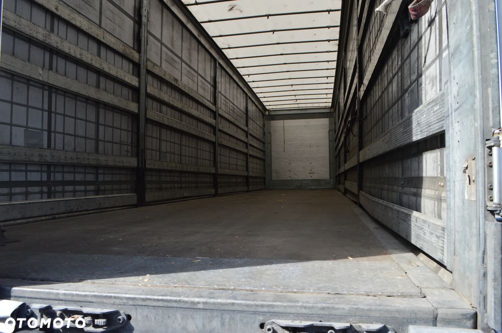 Schmitz Cargobull SCB S3T - 14