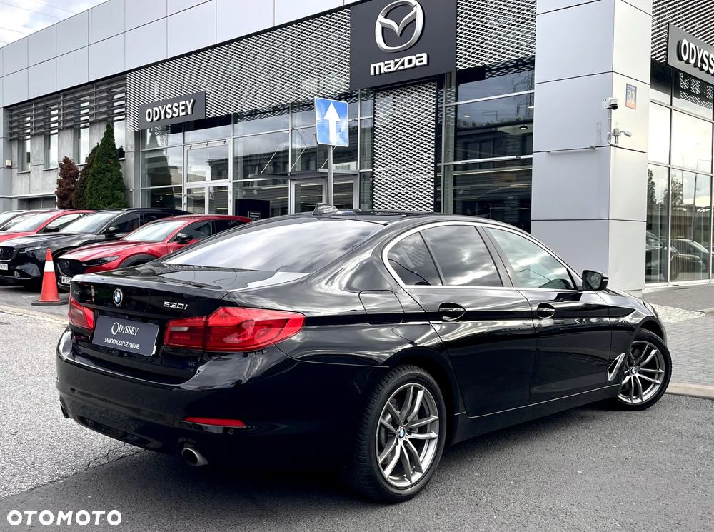 BMW 5 Series 2018 photo 3
