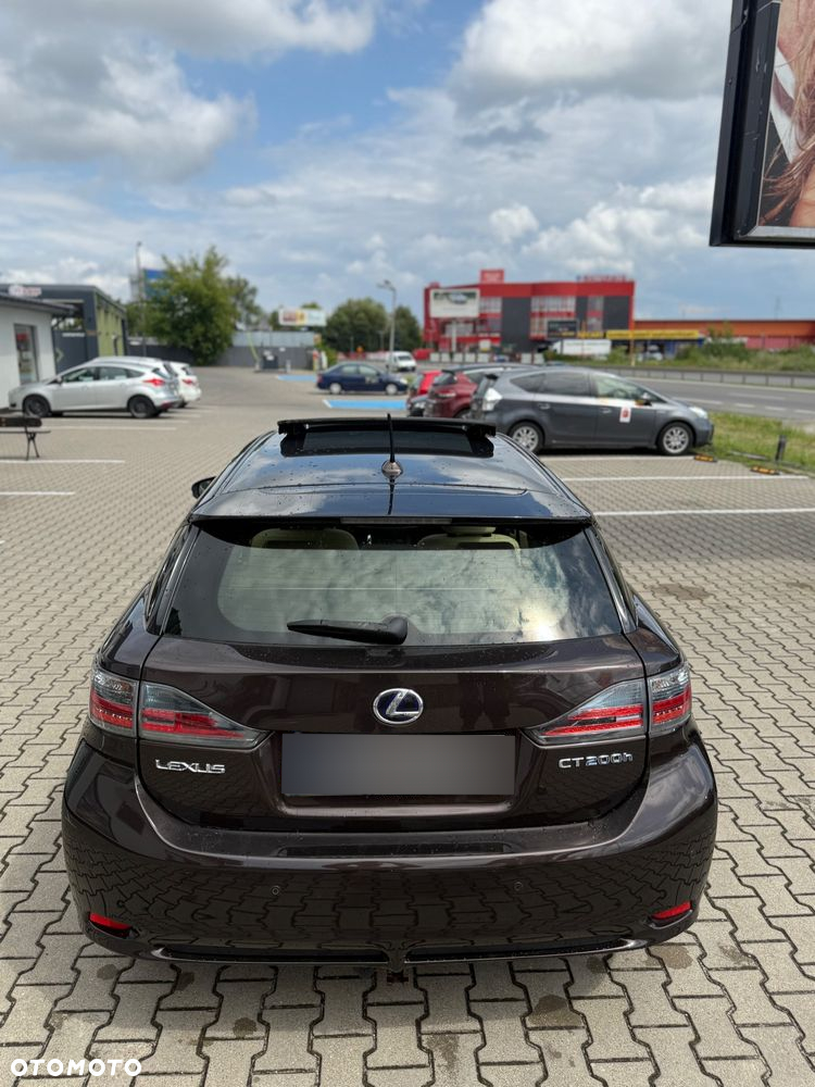 Lexus CT - 2