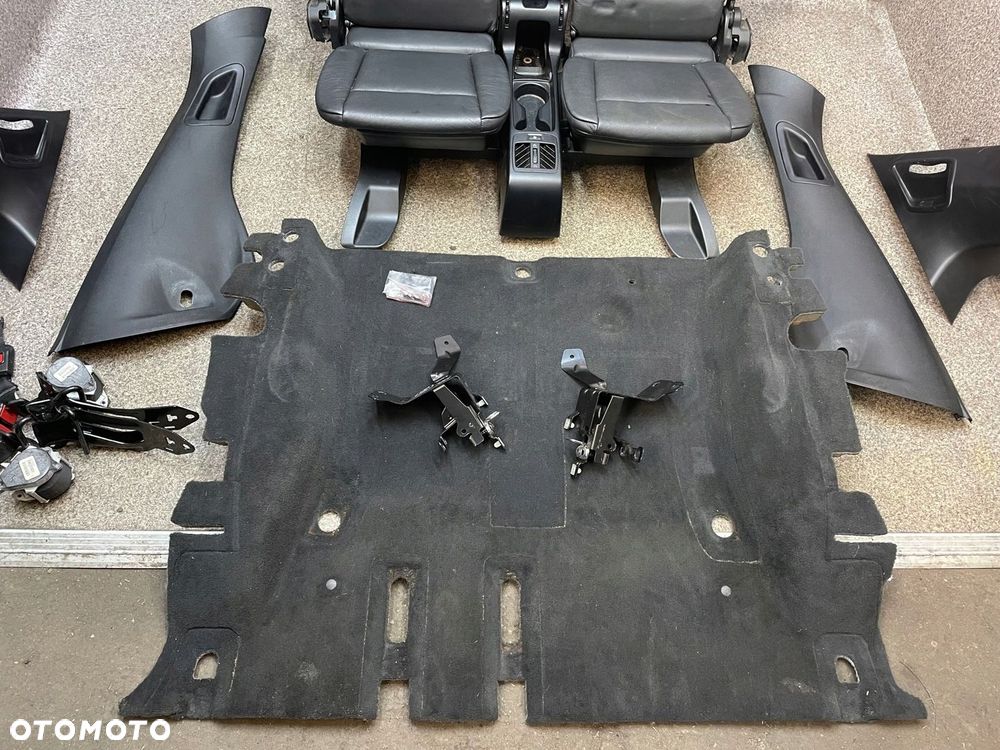 Kanapa trzeci 3 III rzad foteli pasy dywan skora czarna BMW X5 E70 7 osob - 8