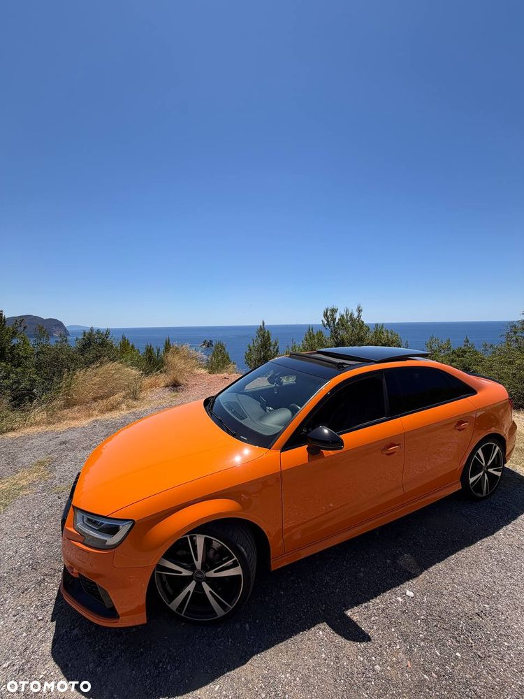 Audi RS3 Limousine 2.5 TFSI Quattro S tronic - 2
