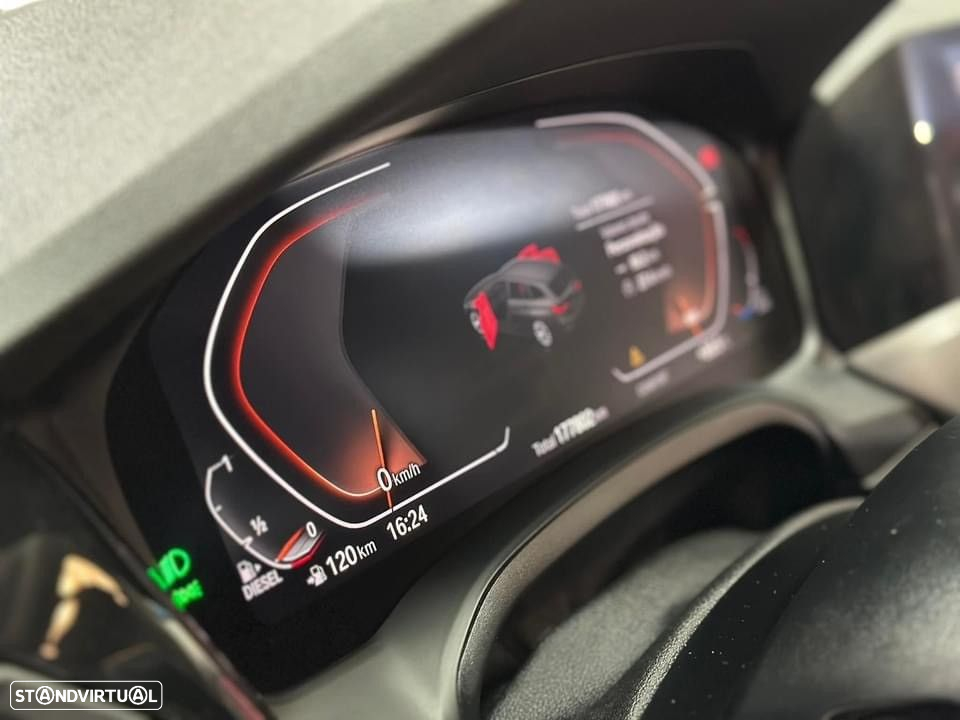 BMW 318 d Touring Pack Desportivo M Auto - 10