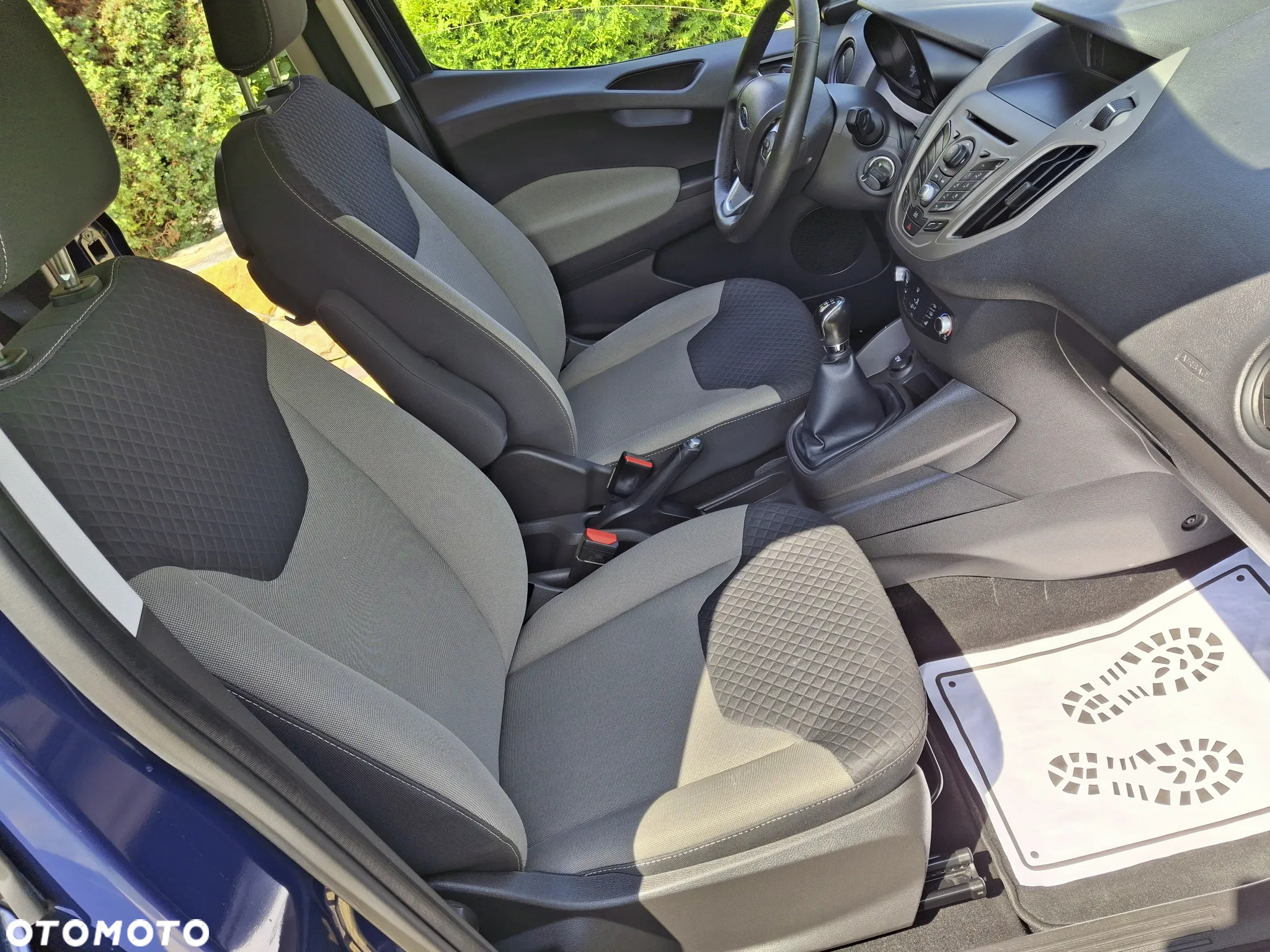 Ford Tourneo Courier 1.0 EcoBoost Ambiente - 18
