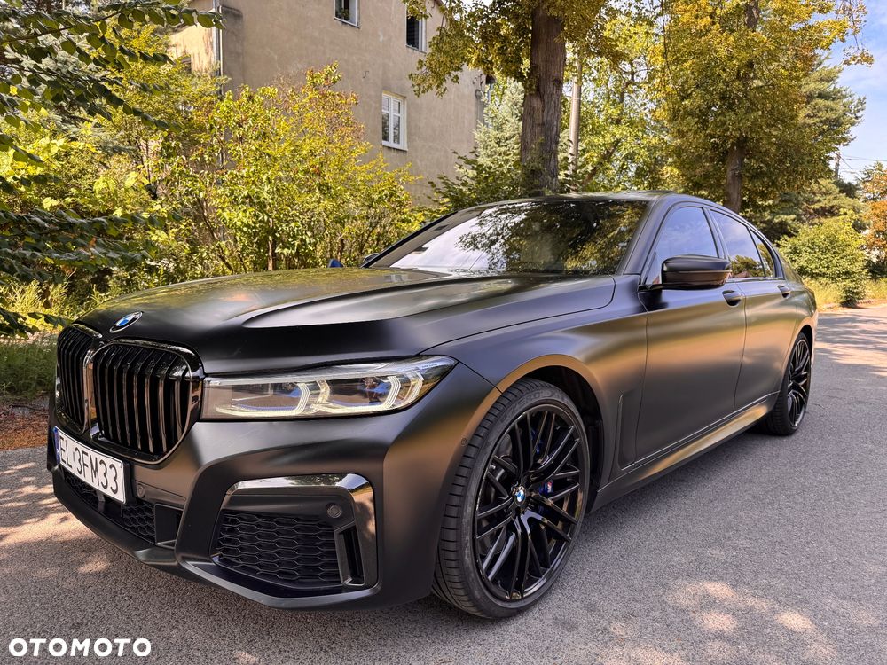 BMW Seria 7 750i xDrive - 9
