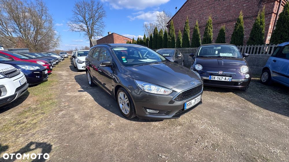 Ford Focus 1.0 EcoBoost STart-Stopp-System TITANIUM - 5