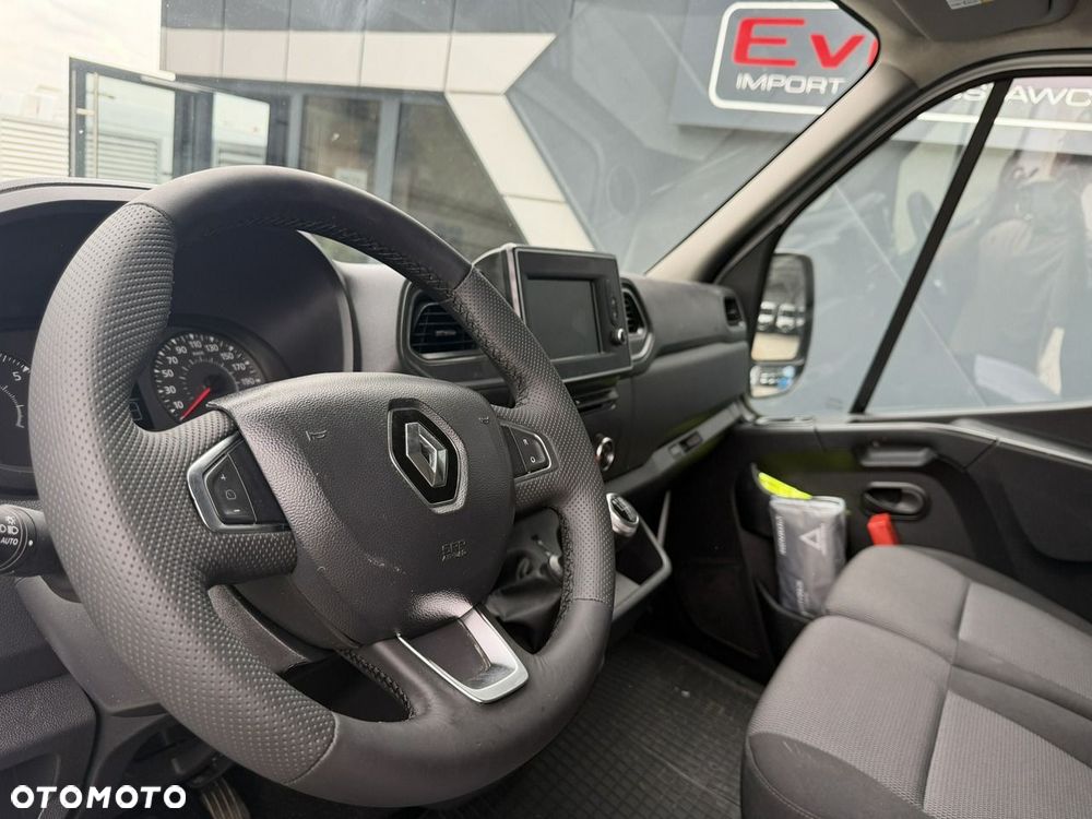 Renault Master - 10