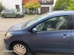 Toyota Yaris - 6