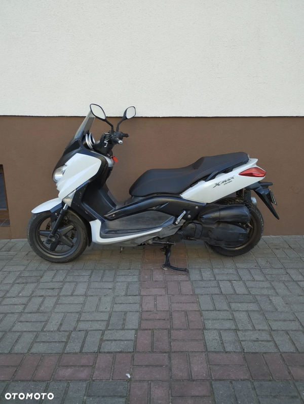 Yamaha X-max