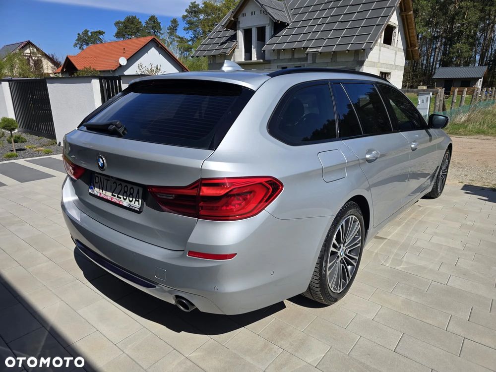 BMW Seria 5 520d Sport Line sport - 12