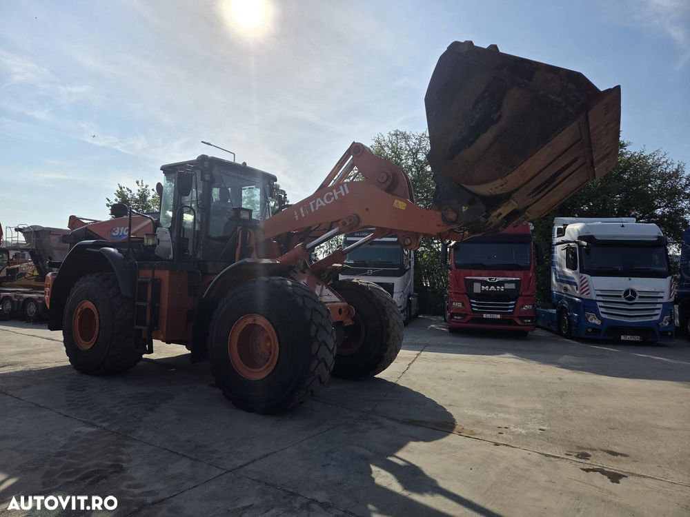 Hitachi ZW310-6, 2020, 6.209ore, CUPA 5mc, CUPLA RAPIDA, virare cu JOYSTICK, Masa operationala 28tone, anv MICHELIN 70%-ok, Gresare automata, camera spate, CANTAR, aer conditionat, STARE FOARTE BUNA, computer romana, posibil leasing 4 ani-PROMOTIE 119.500Eur - 8