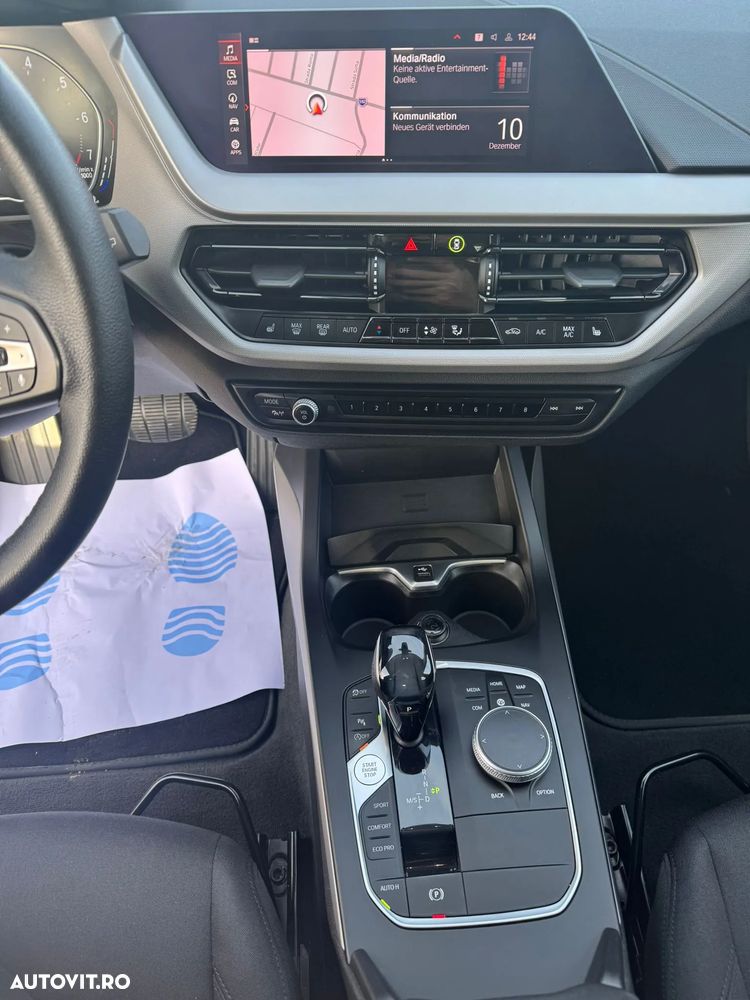 BMW Seria 1 118i Aut. Advantage - 11