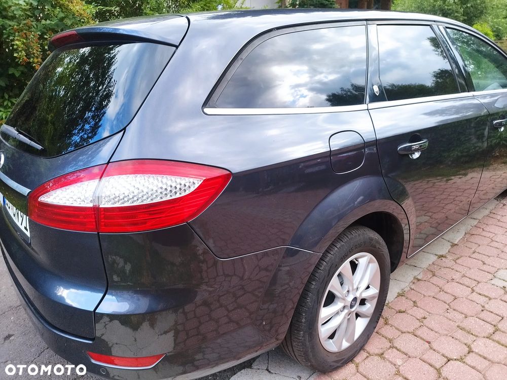 Ford Mondeo 2.0 Ghia Executive - 25