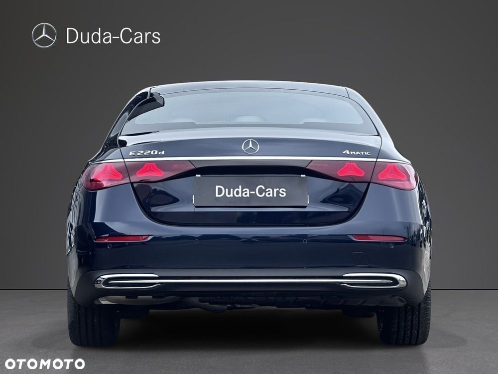 Mercedes-Benz Klasa E 220 d mHEV 4-Matic Avantgarde 9G-Tronic - 6