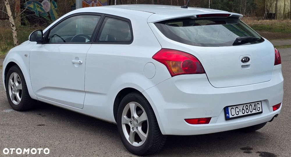 Kia Ceed 1.6 CVVT LX - 4