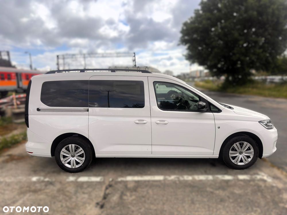 Volkswagen Caddy Maxi 2.0 TDI DSG - 12
