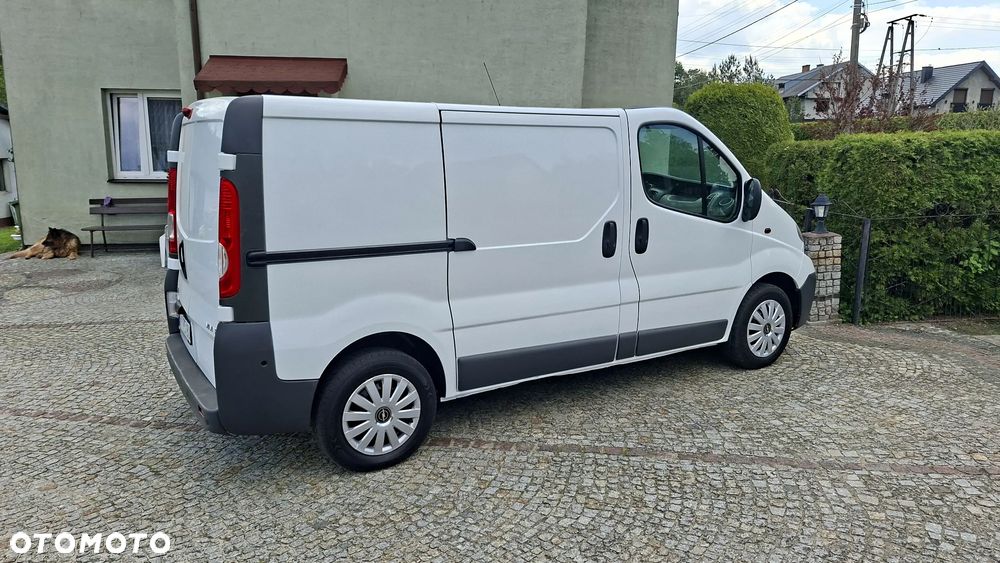Opel VIVARO - 18