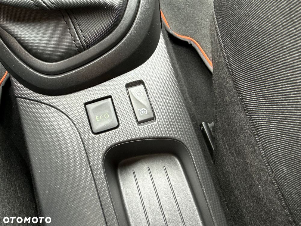 Renault Captur ENERGY TCe 90 Start&Stop Dynamique - 24