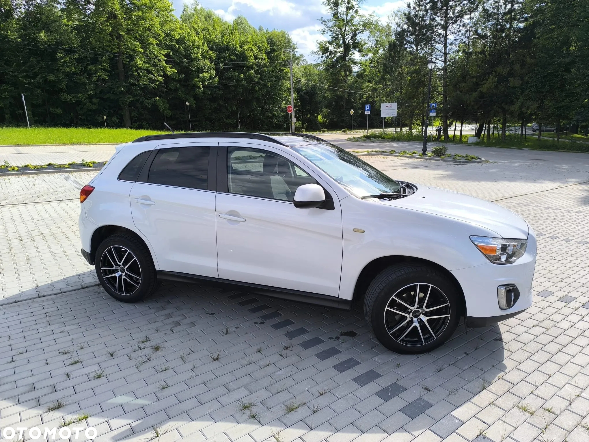 Mitsubishi ASX - 3