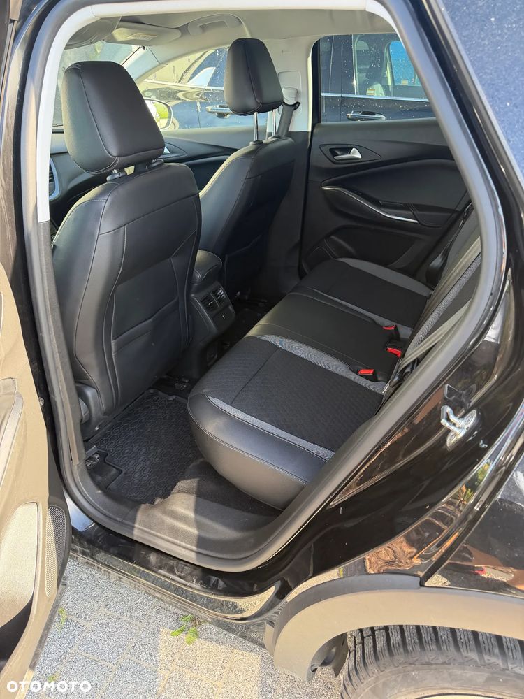 Opel Grandland X 1.6 T Elite S&S - 10