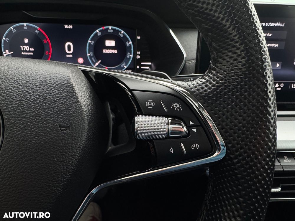 Skoda Octavia 2.0 TDI DSG Premium Edition - 26