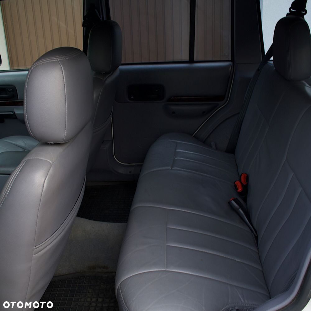 Jeep Cherokee 4.0 Limited - 10