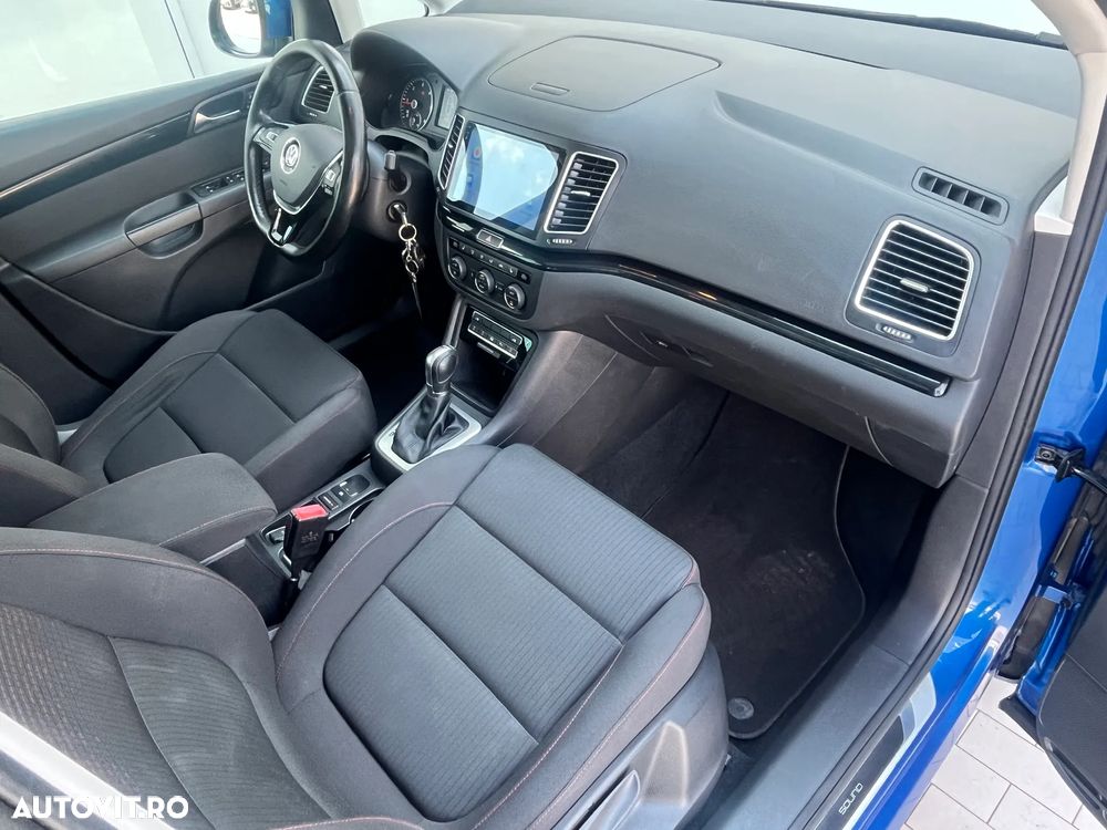 Volkswagen Sharan - 32